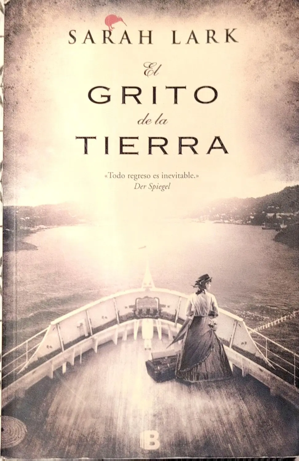 Portada de El grito de la tierra de Sarah Lark