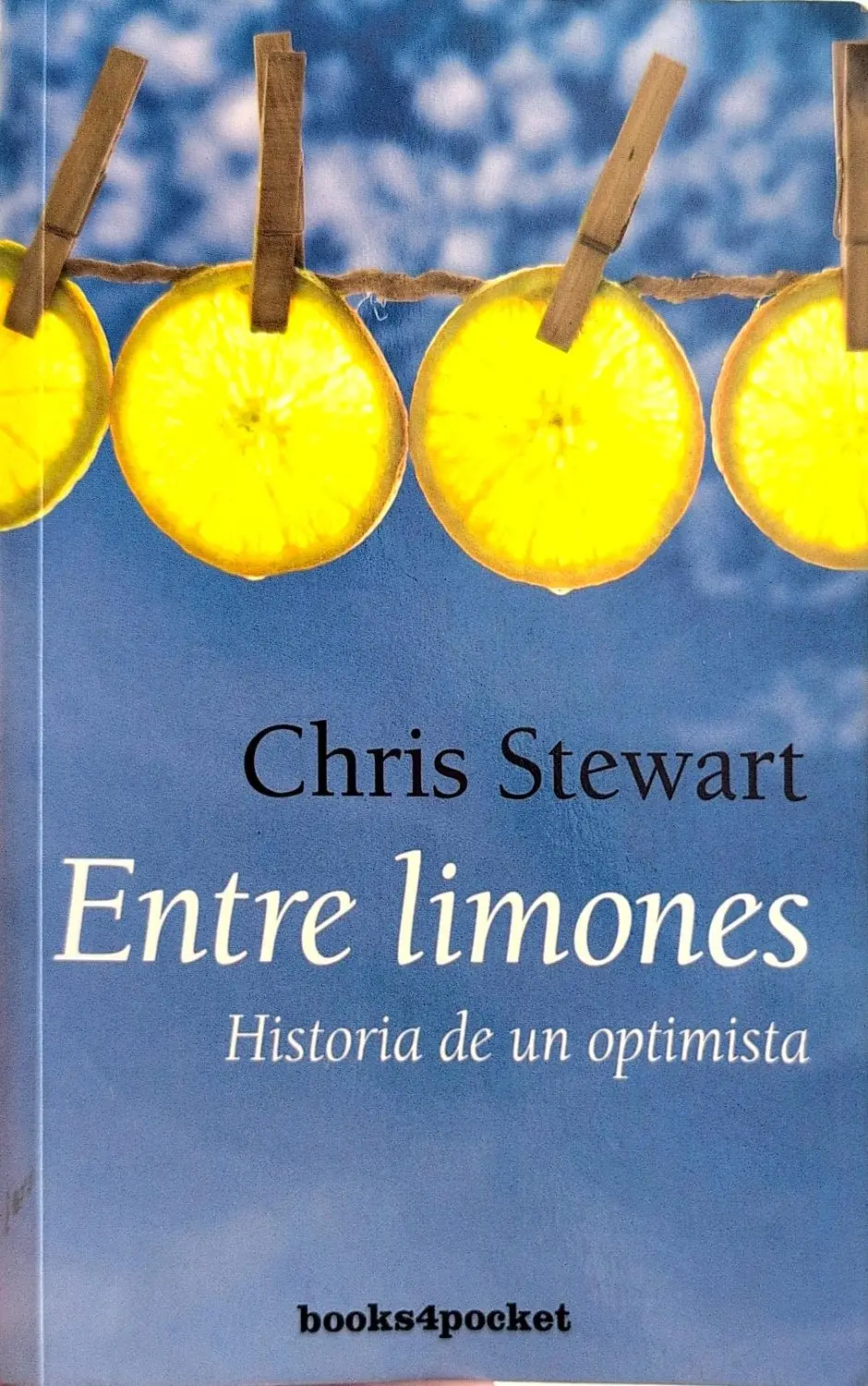 Portada de Entre limones de Chris Stewart