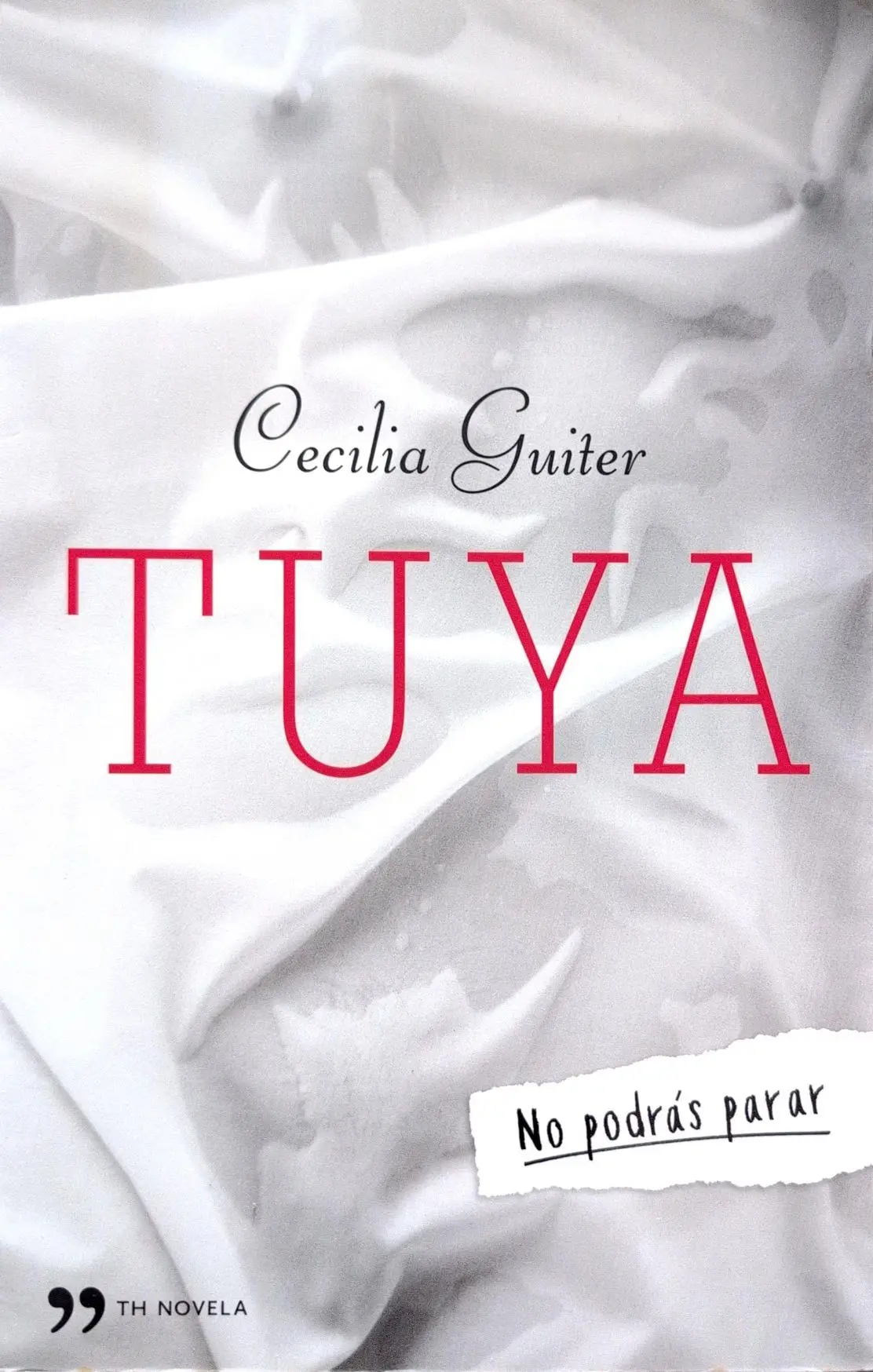 Portada de Tuya de Claudia Piñeiro